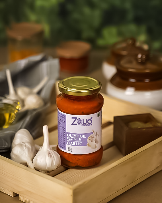 Zouq Garlic Pickle in Olive Oil 1.2 Kilograms - A Flavorful Blend of Garlic Infused in Premium Olive Oil