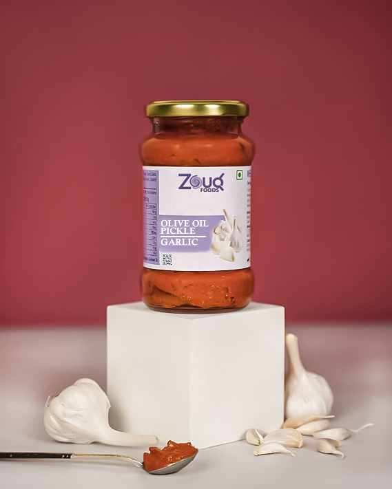 Zouq Garlic Pickle in Olive Oil 1.2 Kilograms - A Flavorful Blend of Garlic Infused in Premium Olive Oil